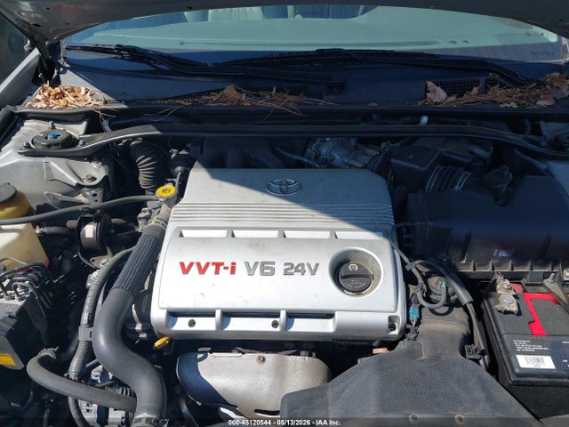 Toyota Camry Xle V6