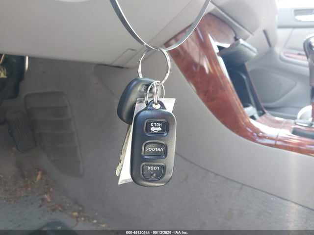Toyota Camry Xle V6