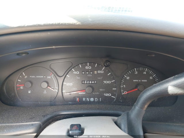 Ford Taurus Se