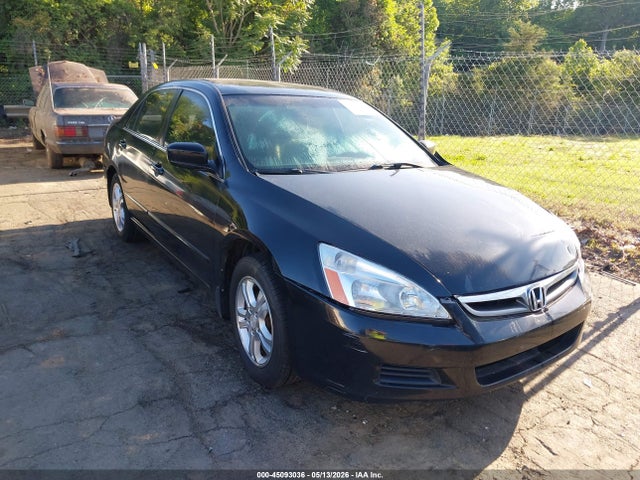 Salvage Honda Accord Image