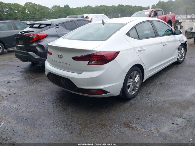 Hyundai ELANTRA Value Edition
