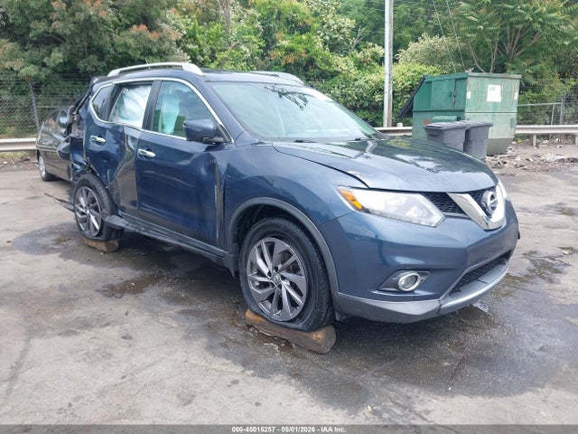 Salvage Nissan Rogue Image
