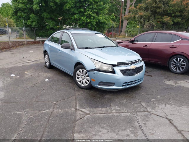 Salvage Chevrolet Cruze Image