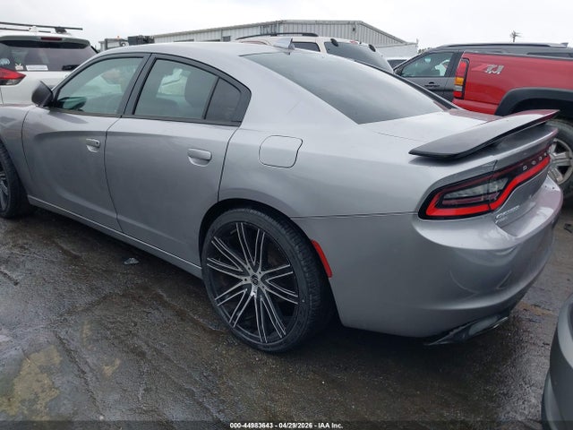 Dodge Charger Sxt