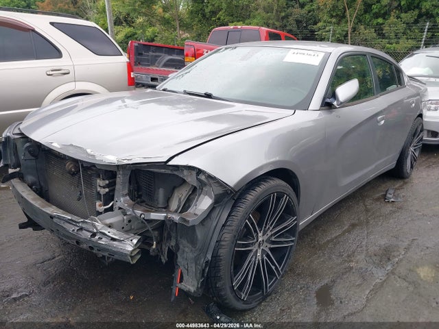 Dodge Charger Sxt