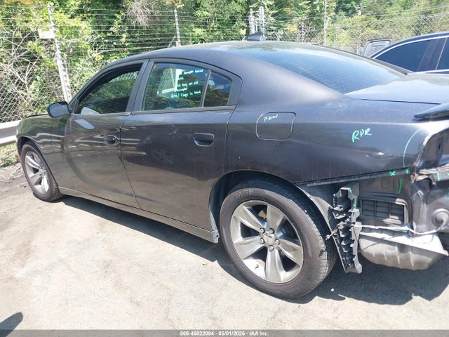 Dodge Charger Sxt