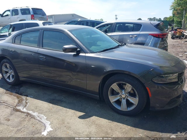 Dodge Charger Sxt