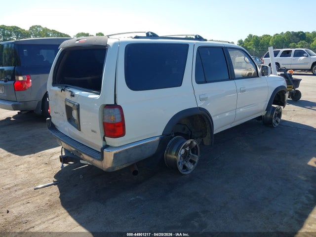 Toyota 4Runner Sr5