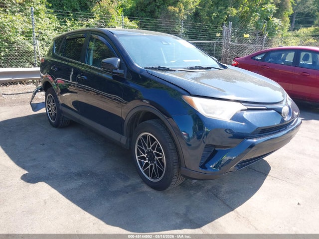 Salvage Toyota RAV4 Image