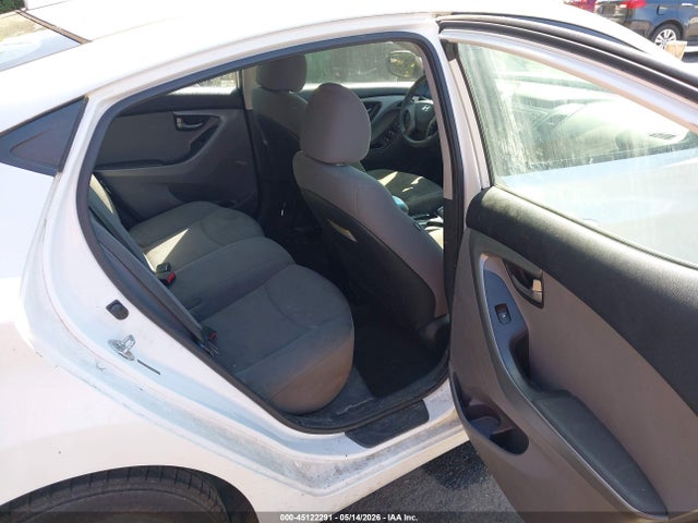 Hyundai ELANTRA Se