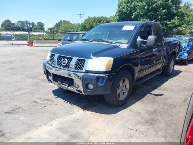 Nissan Titan Se