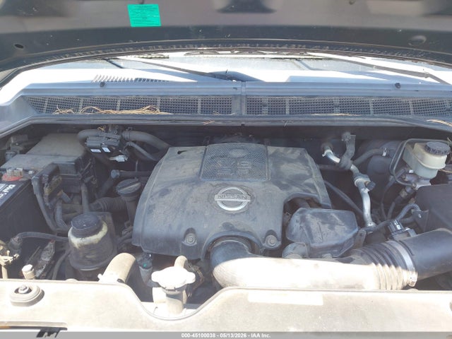 Nissan Titan Se