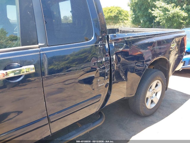 Nissan Titan Se