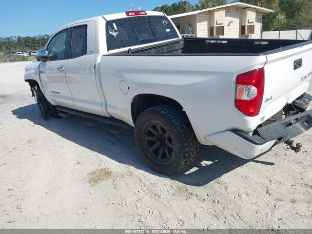 Toyota Tundra Limited 5.7l V8