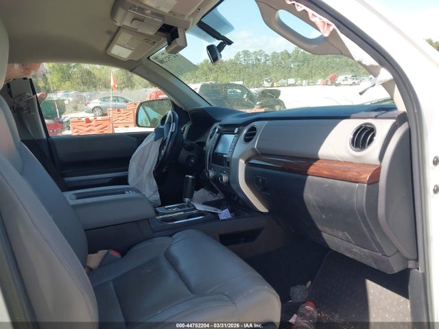 Toyota Tundra Limited 5.7l V8