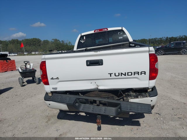 Toyota Tundra Limited 5.7l V8