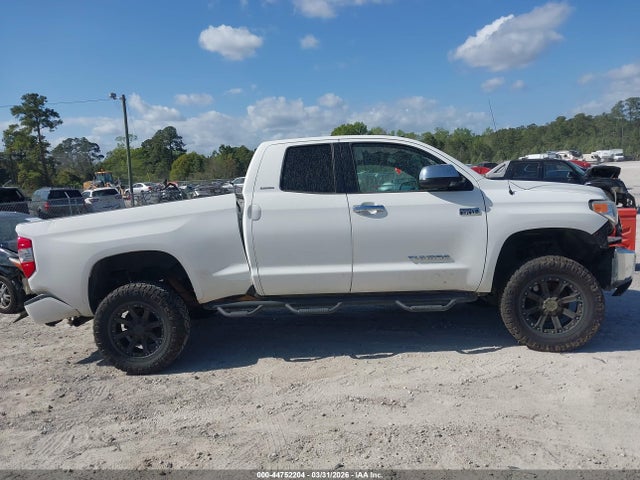 Toyota Tundra Limited 5.7l V8