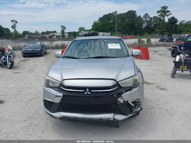 Mitsubishi Outlander 2.0 Es