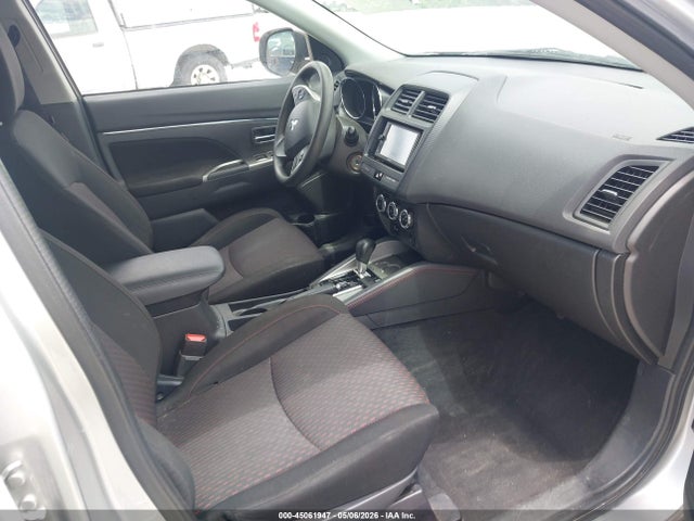 Mitsubishi Outlander 2.0 Es