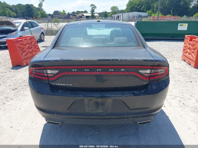 Dodge Charger Se