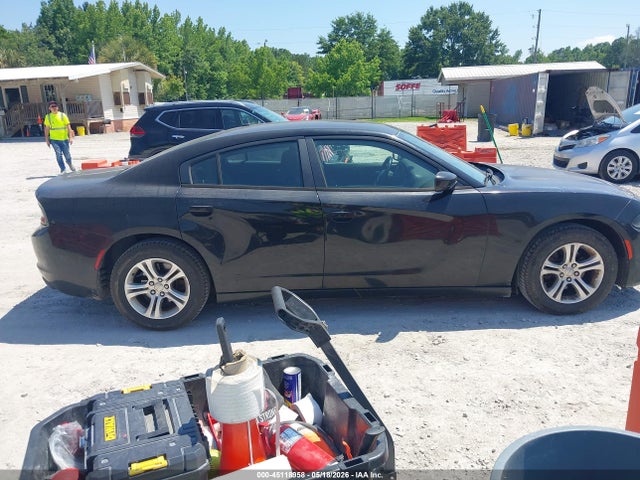 Dodge Charger Se