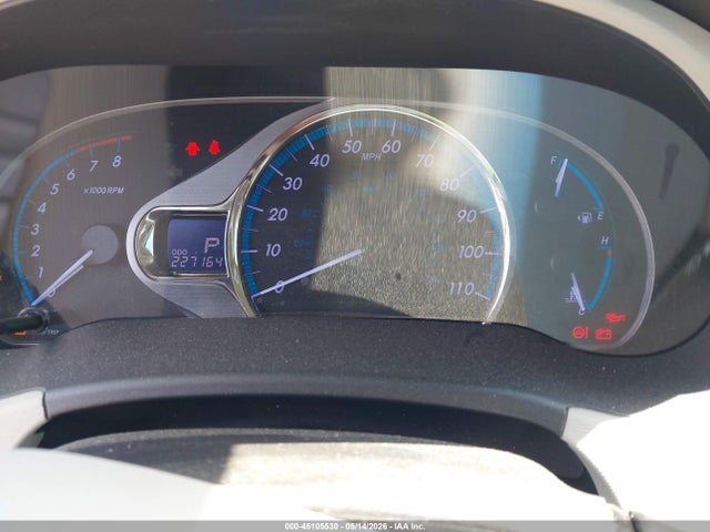 Toyota Sienna Xle V6 8 Passenger
