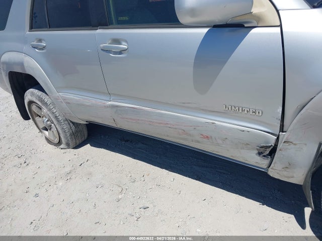 Toyota 4Runner Limited V6