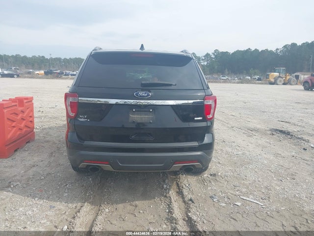 Ford Explorer Xlt