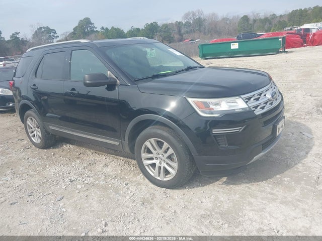 Salvage Ford Explorer Image