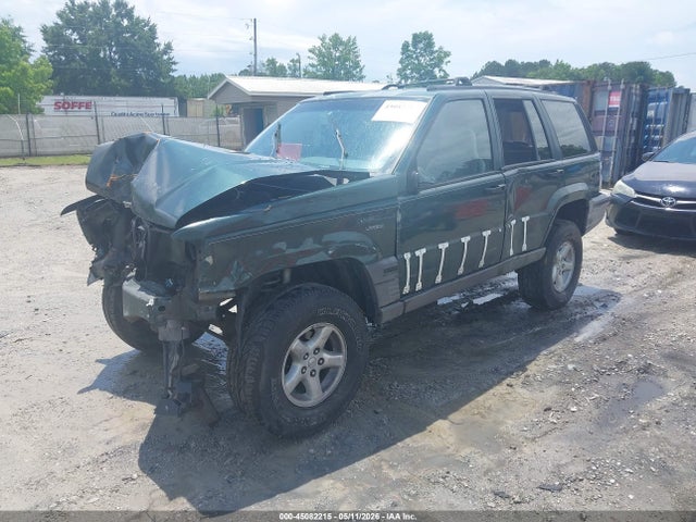 Jeep Grand Cherokee Laredo