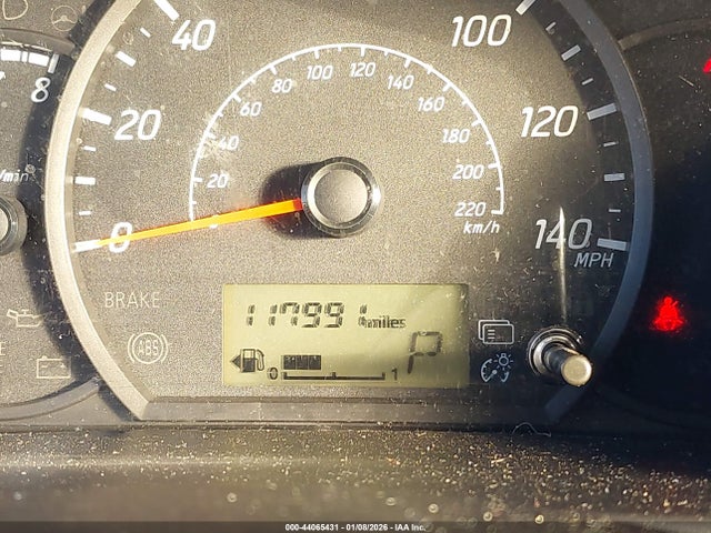 Mitsubishi Mirage Le