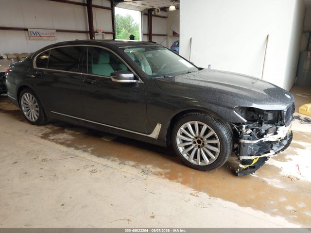 Salvage BMW 7 Series Image