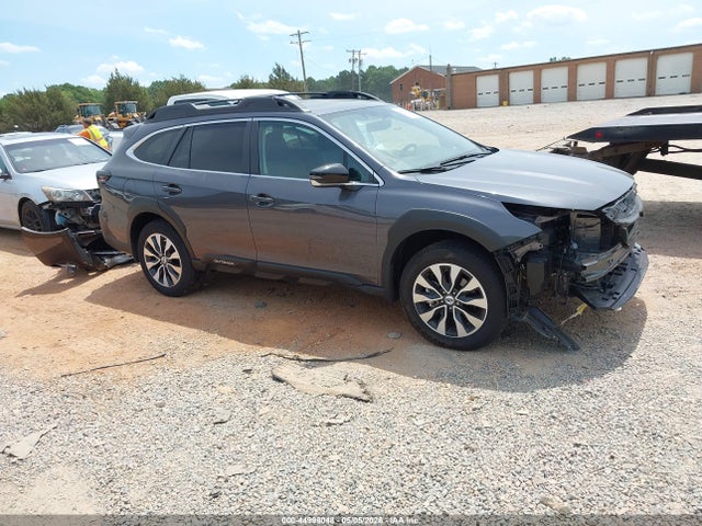 Salvage Subaru Outback Image