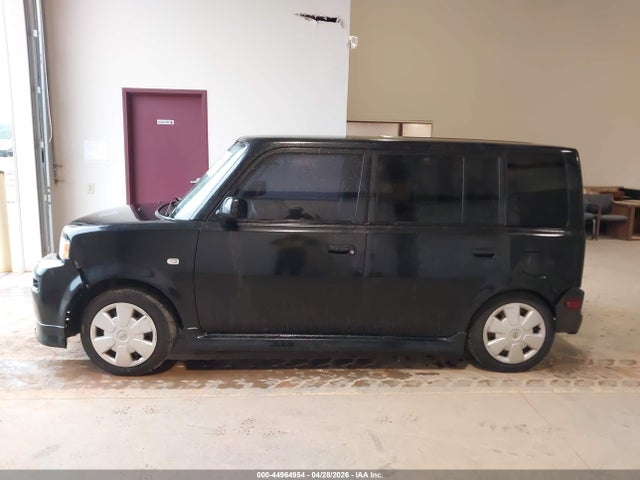 Scion xB