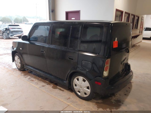 Scion xB