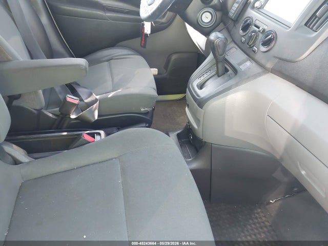 Nissan Nv Sv Xtronic Cvt