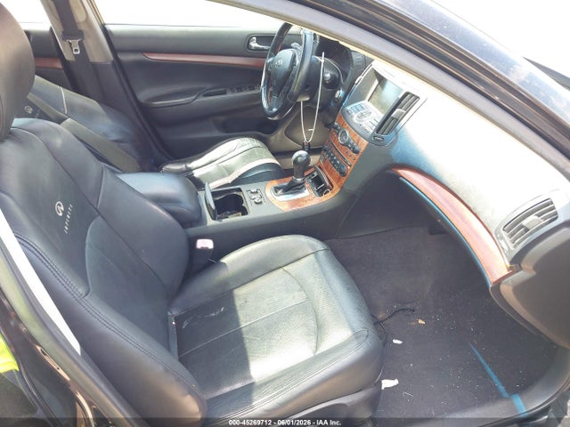 INFINITI G37x