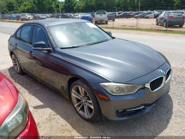 Salvage BMW 3 Series Image