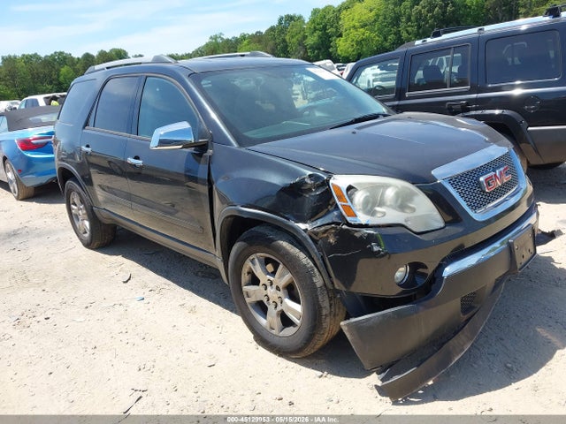Salvage GMC Acadia Image