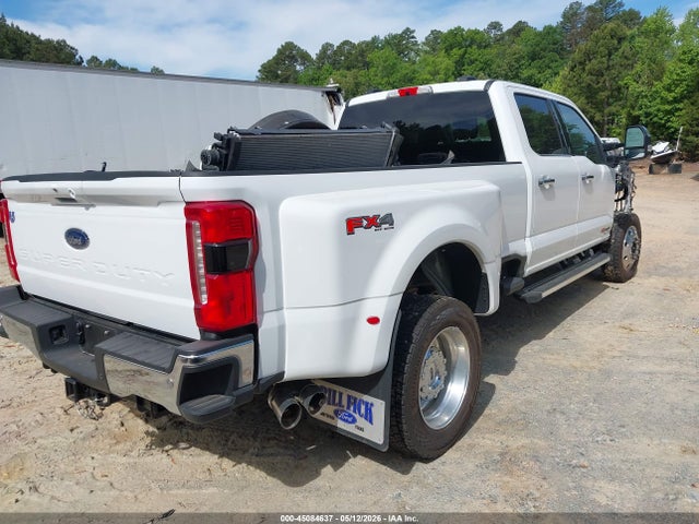 Ford F-450 Lariat