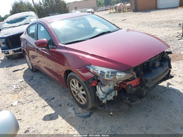 Salvage Mazda Mazda3 Image