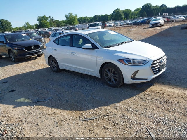Salvage Hyundai ELANTRA Image
