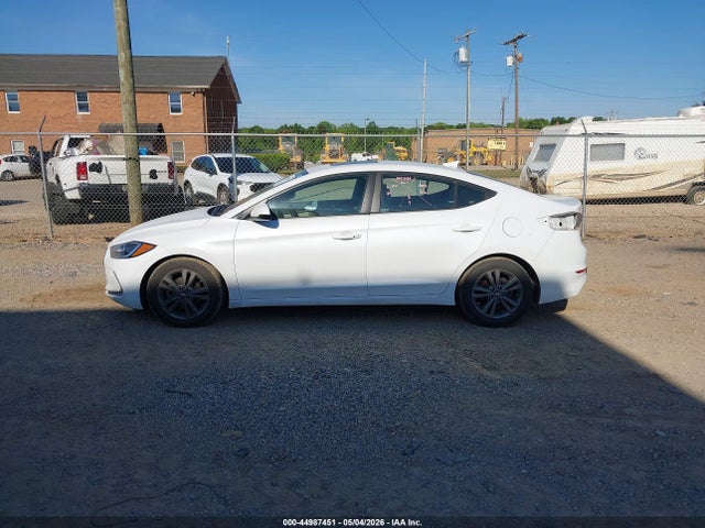 Hyundai ELANTRA Value Edition