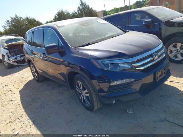 Salvage Honda Pilot Image