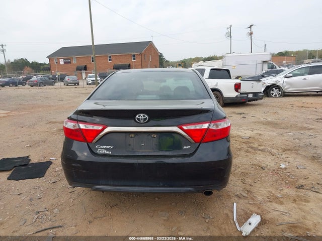Toyota Camry Se