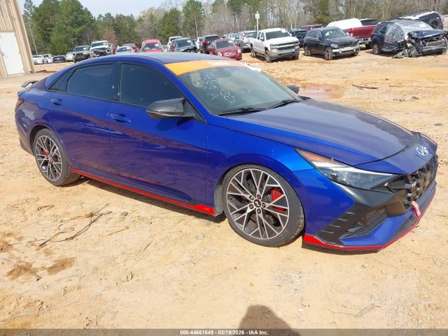Salvage Hyundai ELANTRA Image