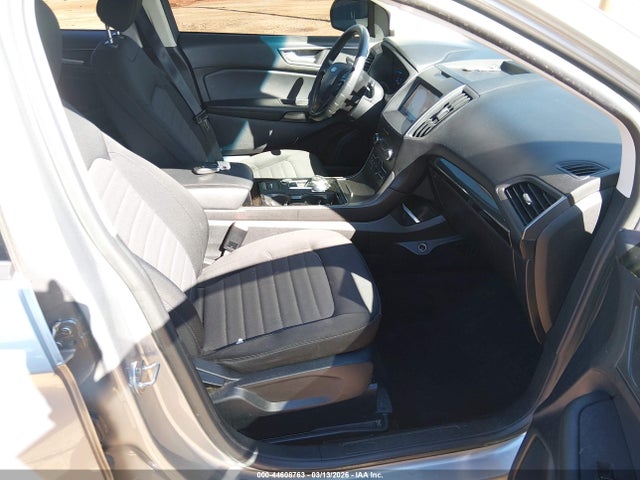 Ford Edge Se