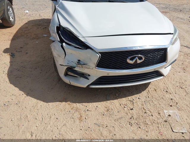 INFINITI Qx Premium