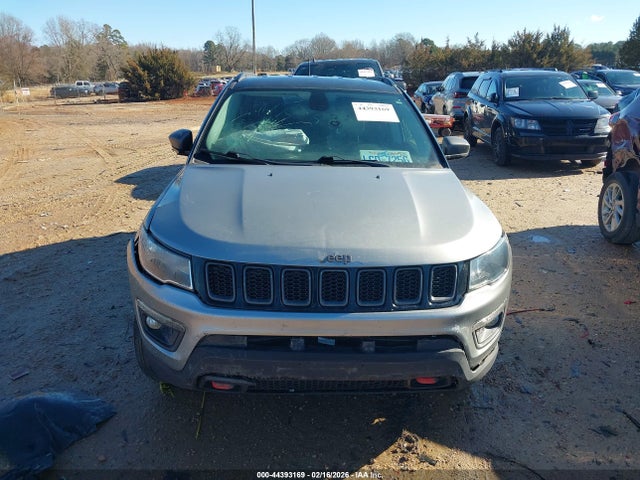 Jeep Compass Trailhawk 4x4