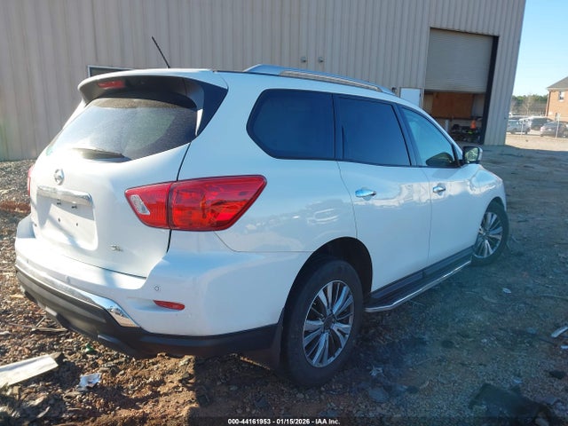 Nissan Pathfinder Sl